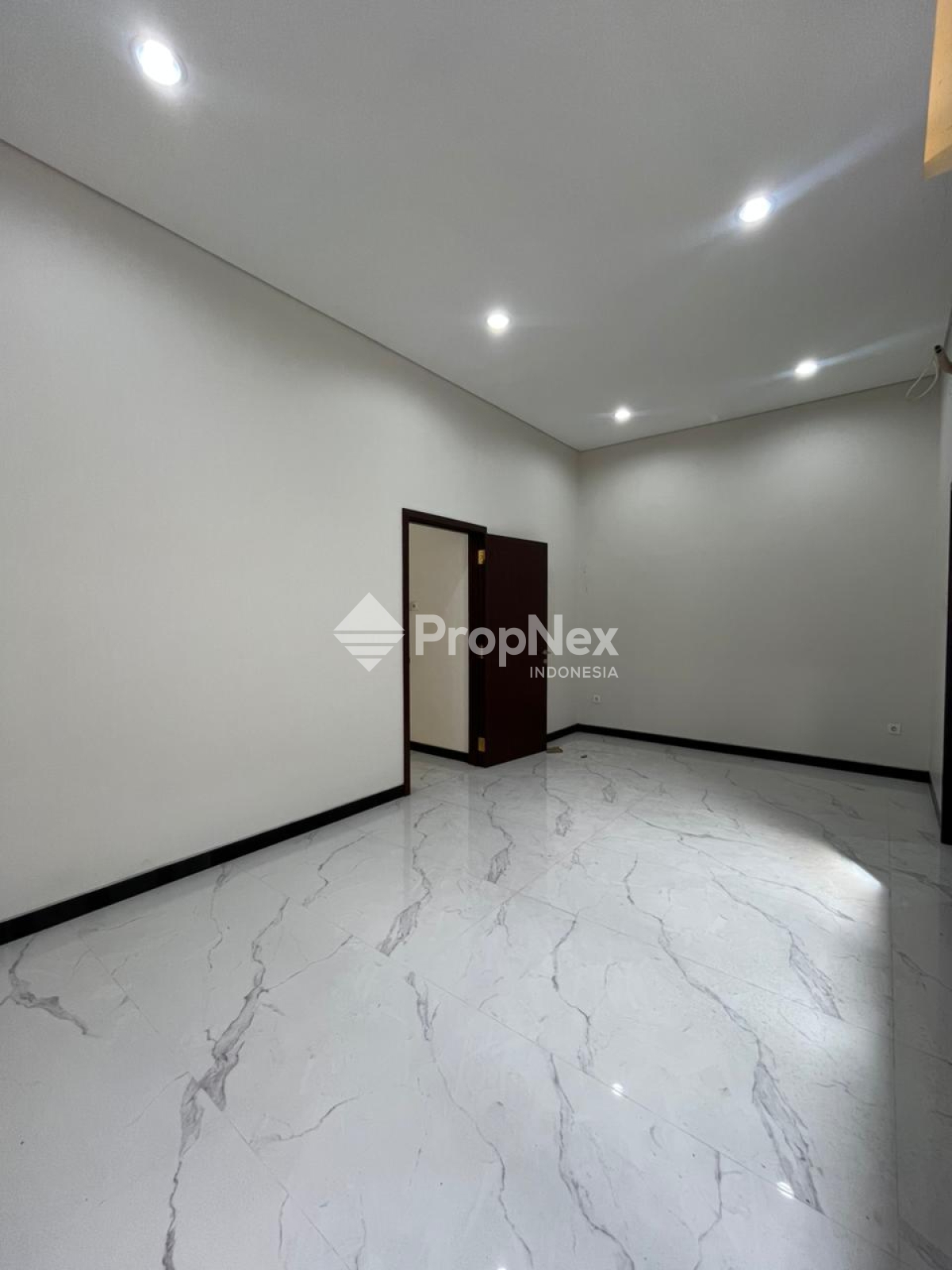 Rumah Pantai Mentari Baru Gress — foto 4